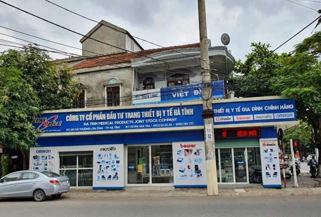 Chuyện động trời ở Hà Tĩnh: Nâng khống giá thiết bị y tế từ 2 tỷ lên 12 tỷ - Ảnh 1. Chuyện động trời ở Hà Tĩnh: Nâng khống giá thiết bị y tế từ 2 tỷ lên 12 tỷ - Ảnh 1.