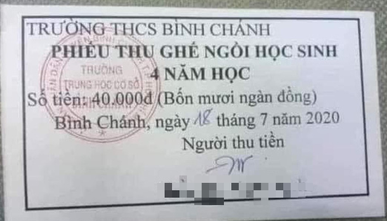 Trường THCS Bình Chánh trả lại tiền mua ghế ngồi cho học sinh chào cờ - Ảnh 1.