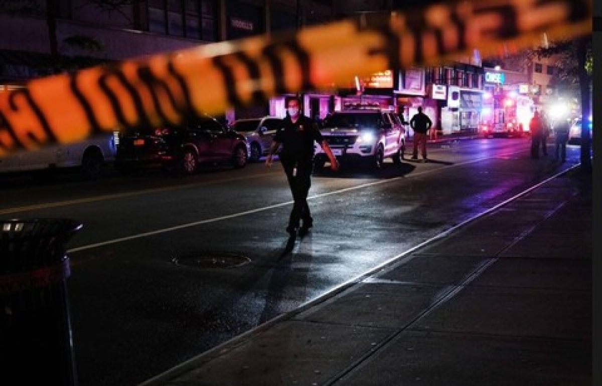 Xả súng tại Mỹ: 2 người chết, 14 người bị thương - Ảnh 1.