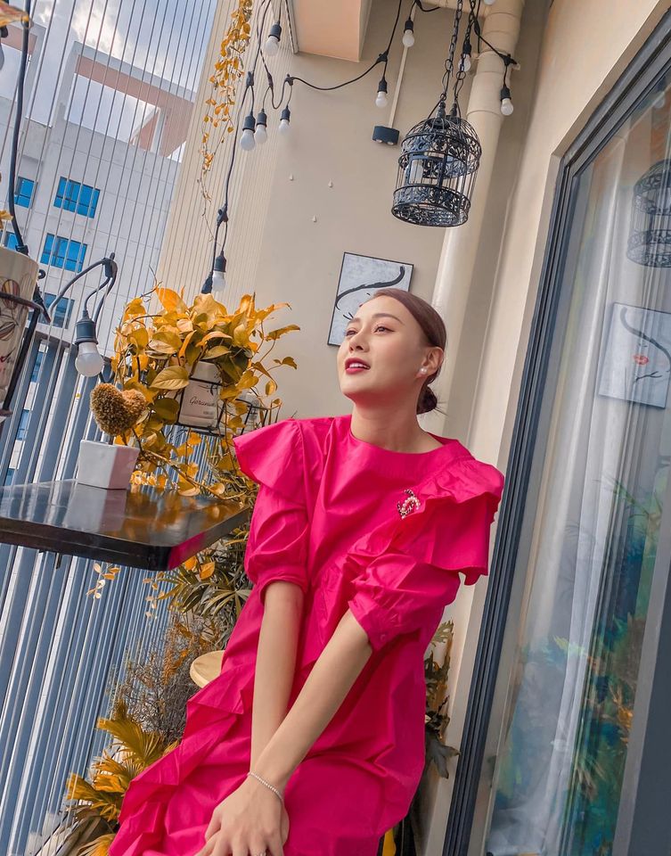Street style - Ảnh 3. Street style - Ảnh 3.