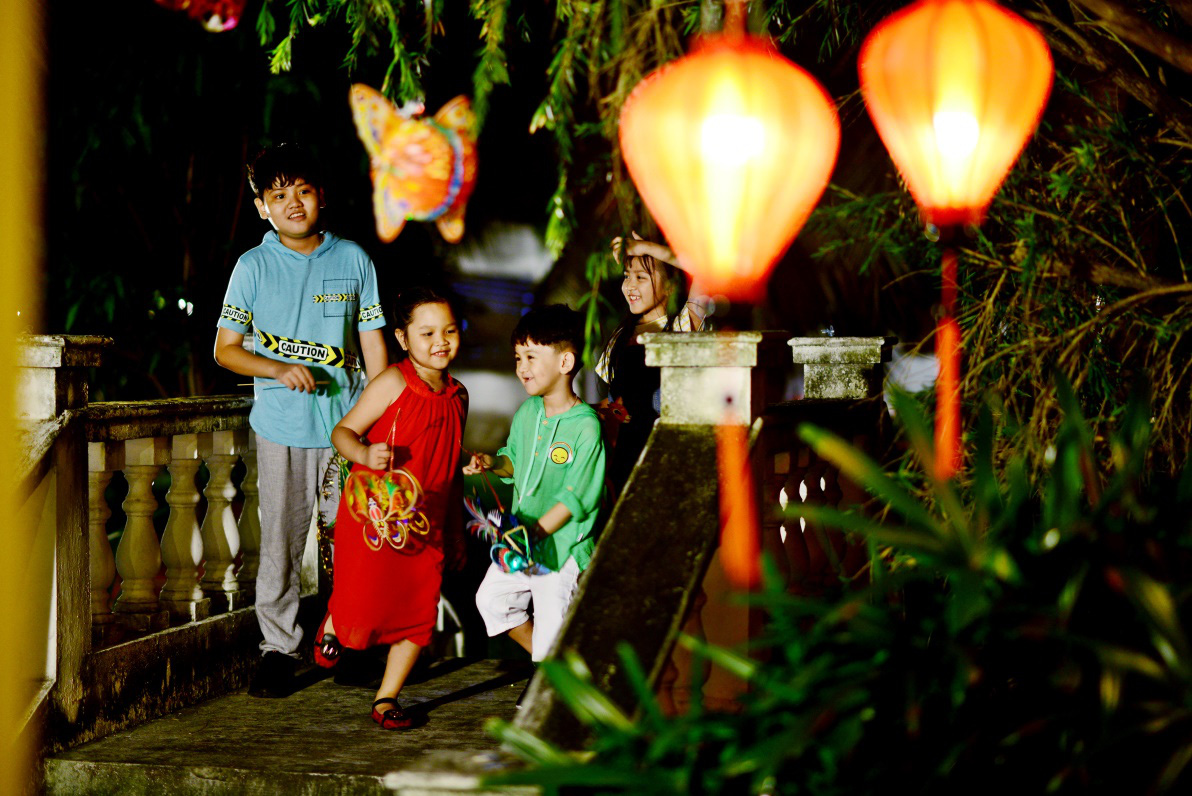 Tết trung thu ý nghĩa cho trẻ từ những sáng tạo giản đơn - Ảnh 2. Tết trung thu ý nghĩa cho trẻ từ những sáng tạo giản đơn - Ảnh 2.