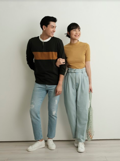 Đã “nịnh dáng” lại thoải mái, nhất định phải sắm ít nhất một chiếc quần jeans từ Uniqlo! - Ảnh 7. Đã “nịnh dáng” lại thoải mái, nhất định phải sắm ít nhất một chiếc quần jeans từ Uniqlo! - Ảnh 7.