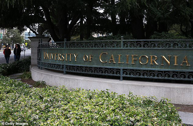 Hệ thống Đại học California đã nhận ít nhất 64 sinh viên “được lo lót trong 7 năm qua - Ảnh 1.