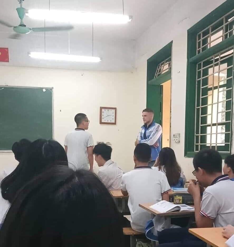 Cười Đau Bụng Với Chùm Ảnh Bá Đạo Chỉ Có Ở Trường Học Việt Nam