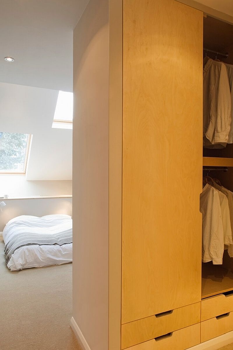 bespoke-wooden-closets-and-wardrobes-add-storage-space-while-delineating-space-inside-the-bedroom-48656-1601355036893895259340.jpg