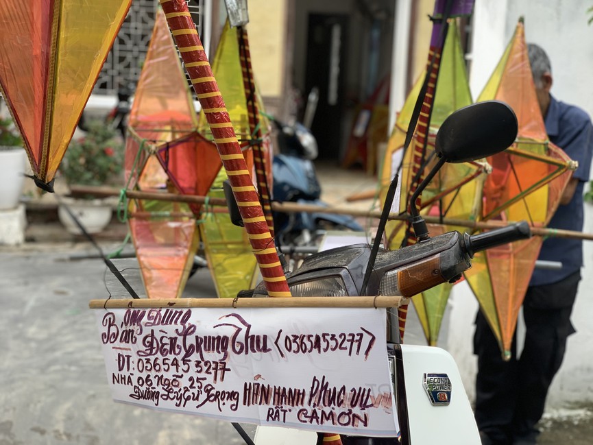 Người giữ 'hồn' Trung thu xưa giữa lòng thành phố - Ảnh 15. Người giữ 'hồn' Trung thu xưa giữa lòng thành phố - Ảnh 15.