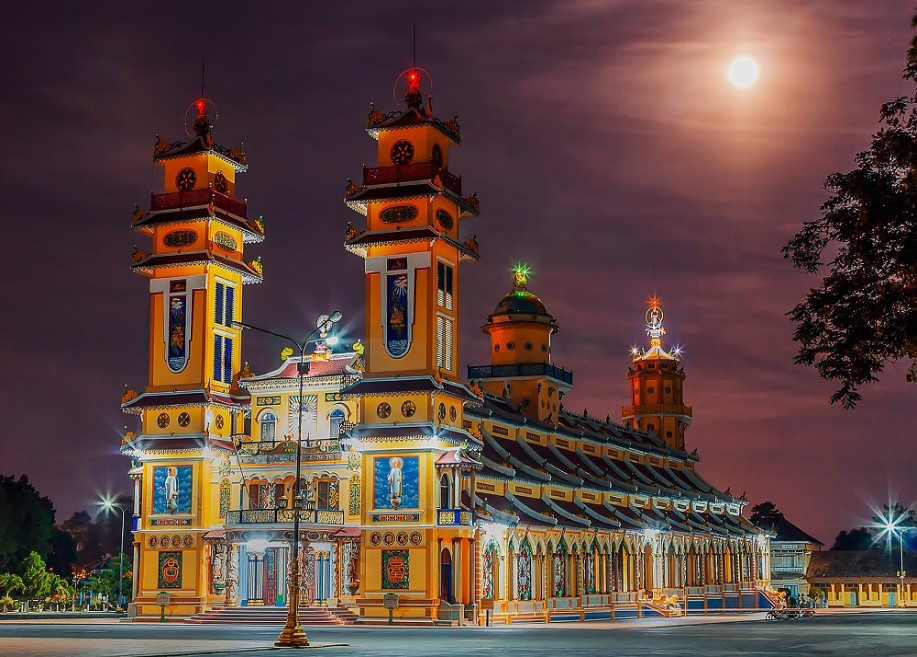T&acirc;y Ninh &ndash; mảnh đất trầm t&iacute;ch lịch sử v&agrave; t&acirc;m linh - Ảnh 2.