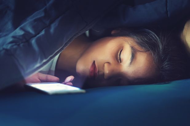 Mỗi tối hãy tự kiểm tra 4 dấu hiệu này của bản thân, tốn vài giây nhưng giúp bạn phòng ngừa chứng ngưng thở khi ngủ vô cùng nguy hiểm - Ảnh 4.