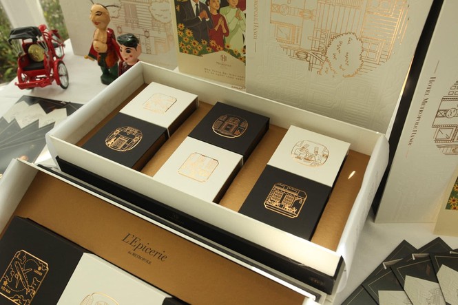 10 kiot b&aacute;nh Trung thu 'chen ch&acirc;n' đoạn phố 100m, chung cảnh đ&igrave;u hiu - Ảnh 4.