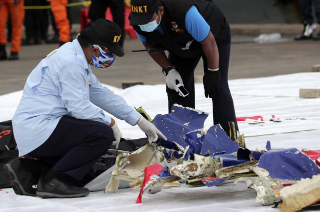 An toàn hàng không Indonesia chịu búa rìu sau vụ tai nạn máy bay của hãng Sriwijaya Air - Ảnh 4.