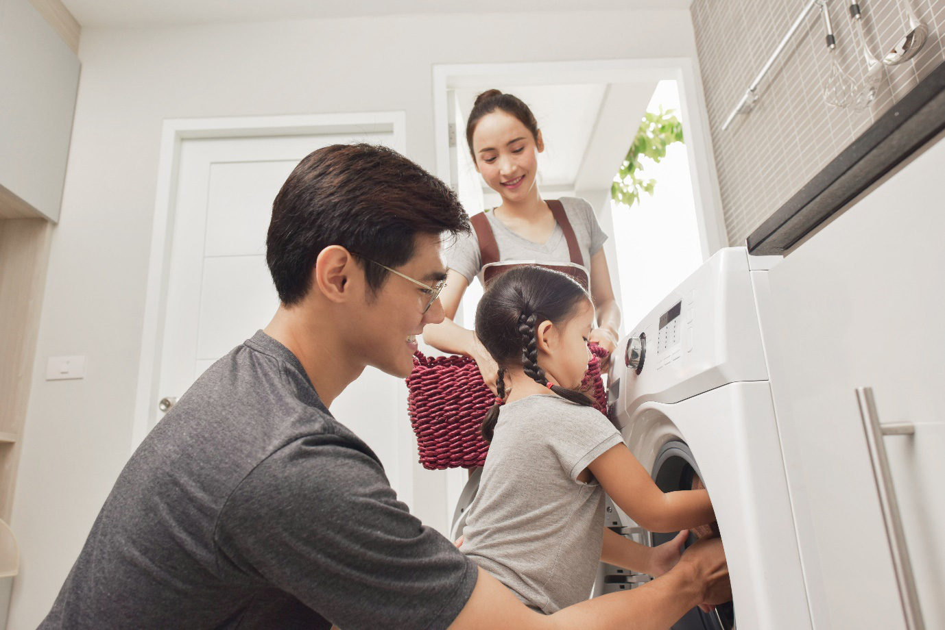 Tết này, nhanh tay “tuyển bé cưng” san sẻ việc nhà cùng vợ, anh chồng quốc dân dễ dàng “thâu tóm” tình yêu của nàng! - Ảnh 6. Tết này, nhanh tay “tuyển bé cưng” san sẻ việc nhà cùng vợ, anh chồng quốc dân dễ dàng “thâu tóm” tình yêu của nàng! - Ảnh 6.