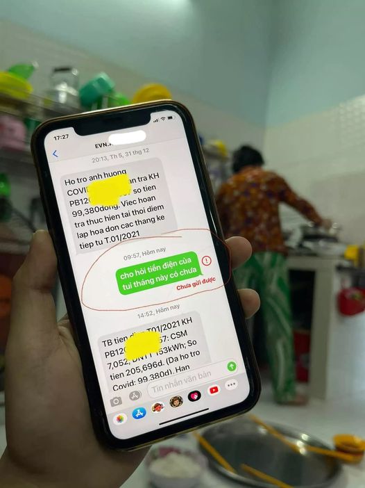 Mượn điện thoại mẹ để dùng, cô gái phát hiện ra đoạn tin nhắn vô cùng thú vị do mẹ gửi cho... công ty điện lực - Ảnh 1.