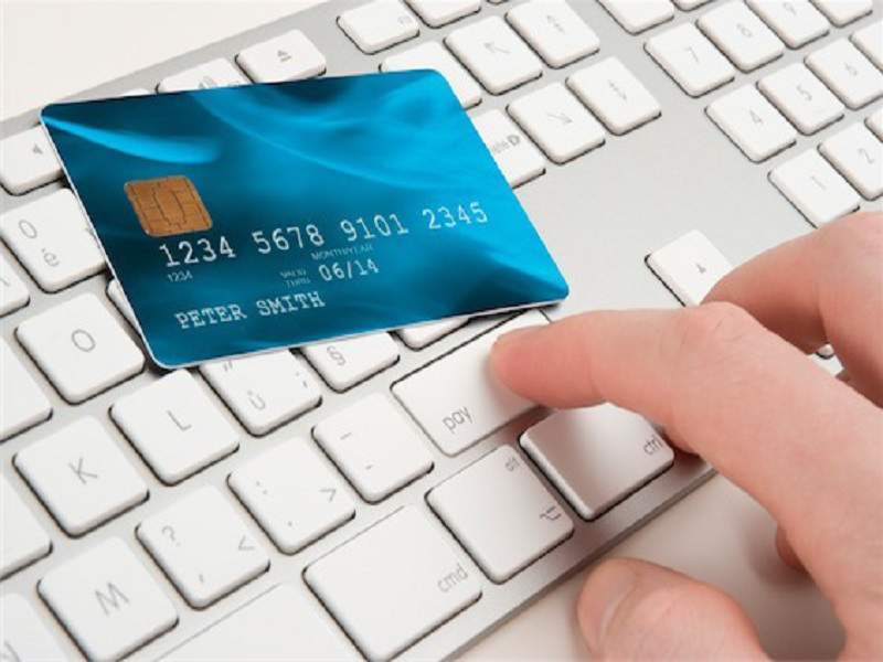 Khoản vay cá nhân và Thẻ tín dụng: bạn nên sử dụng loại nào? - Ảnh 1.