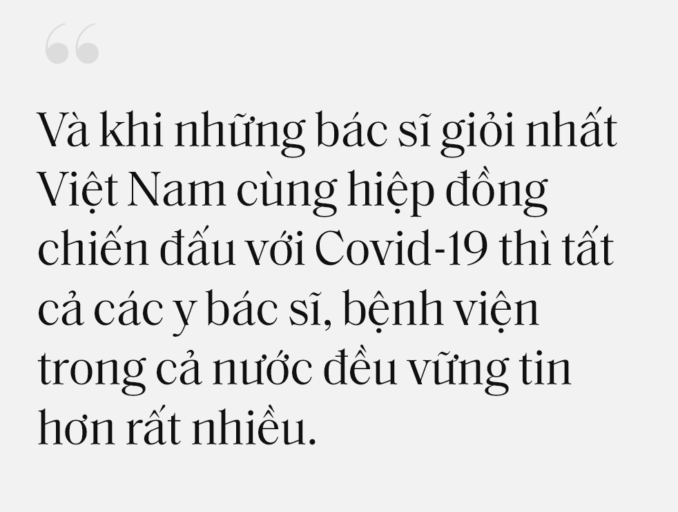 “Hiệp đồng tác chiến” nơi tuyến đầu chống dịch Covid-19: Hàng nghìn phút hội chẩn, cuộc “ship” thuốc trong đêm và sự đối mặt với những ngày cuối cùng của bệnh nhân - Ảnh 9.