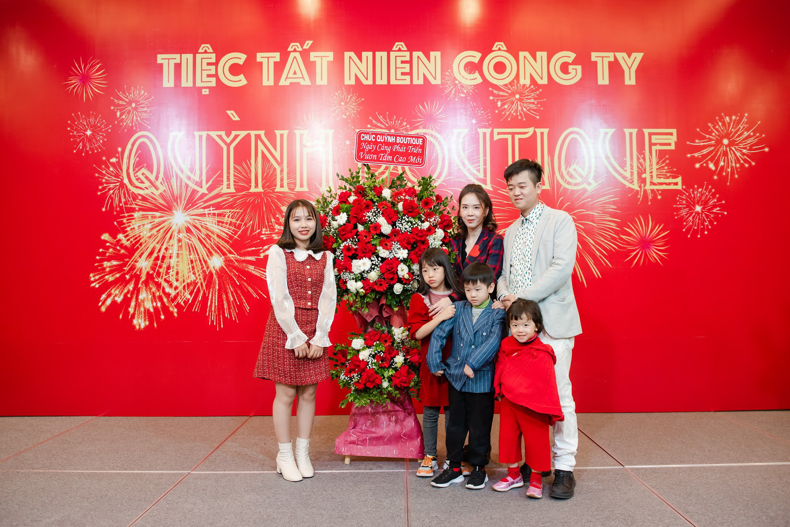 Mẹ 9x bật mí bí quyết vừa chăm 4 con, vừa theo đuổi đam mê còn tự xây dựng được cửa hàng hoành tráng ngay phố cổ - Ảnh 5. Mẹ 9x bật mí bí quyết vừa chăm 4 con, vừa theo đuổi đam mê còn tự xây dựng được cửa hàng hoành tráng ngay phố cổ - Ảnh 5.