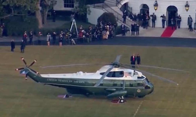 Ông Trump nói gì khi rời Nhà Trắng lần cuối cùng với tư cách Tổng thống Mỹ? - Ảnh 1. Ông Trump nói gì khi rời Nhà Trắng lần cuối cùng với tư cách Tổng thống Mỹ? - Ảnh 1.