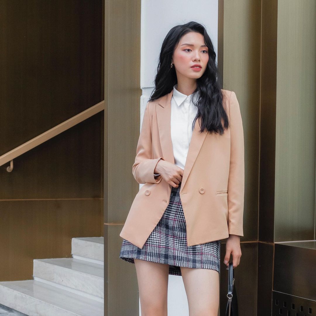 10 mẫu áo blazer rất trẻ trung nhưng ghi điểm thanh lịch tuyệt đối để diện Tết, hay nhất là chỉ có giá từ 520k - Ảnh 3.