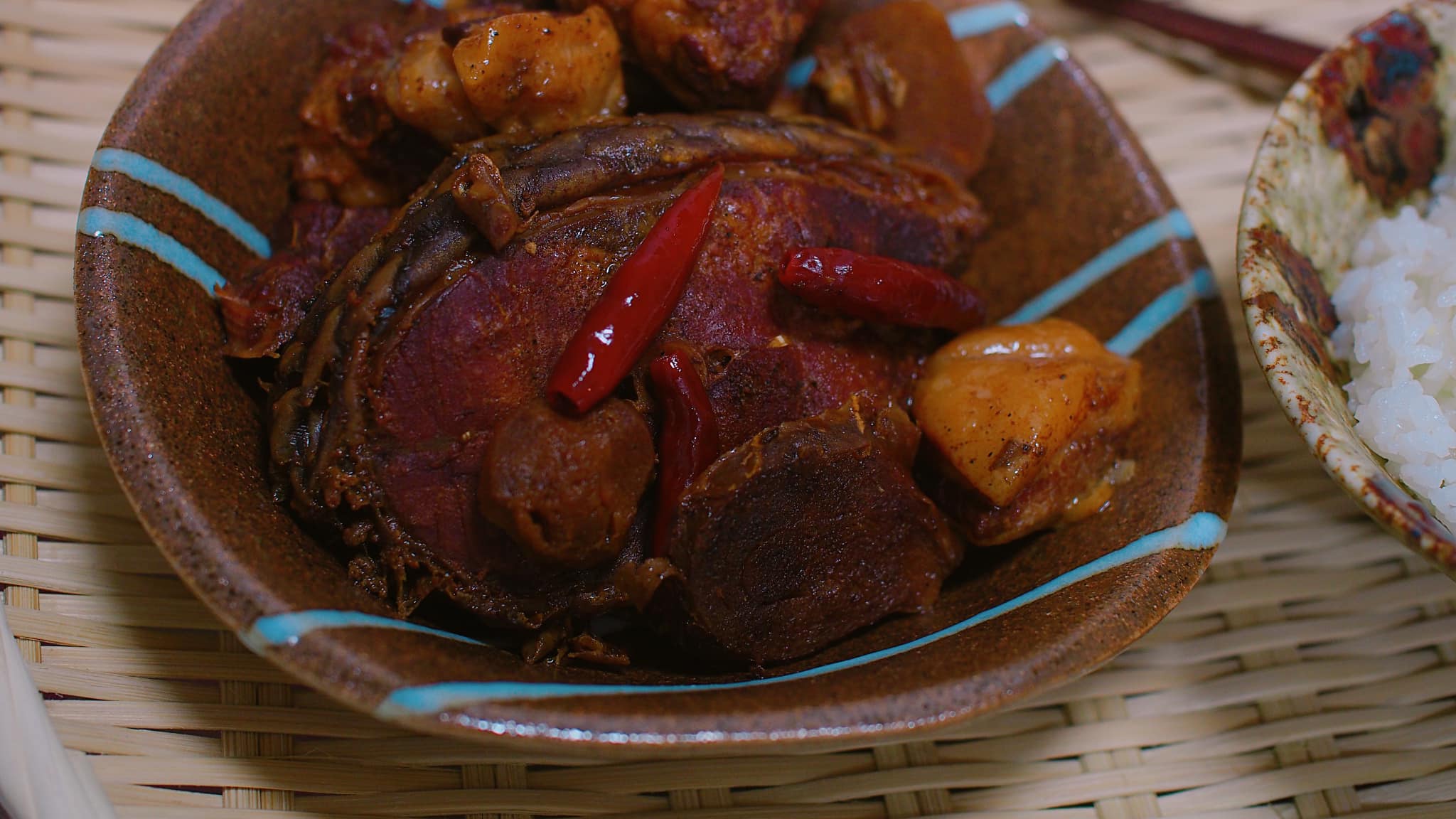 Mẹ 8X chia sẻ c&ocirc;ng thức c&aacute; trắm kho riềng gia truyền kh&ocirc;ng thể thiếu trong ng&agrave;y Tết của người H&agrave; Nội - Ảnh 2.