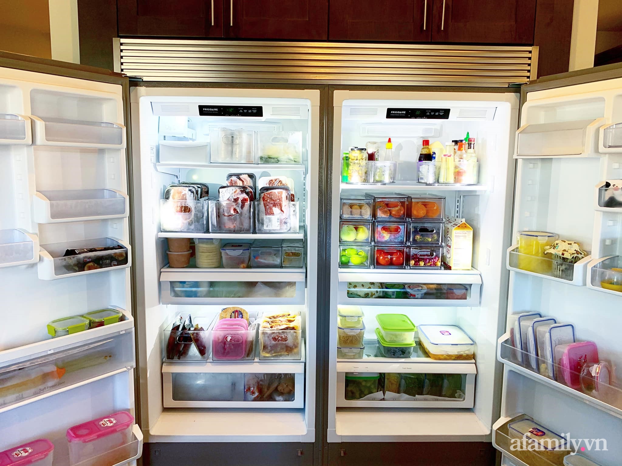 Tips sắp xếp thực phẩm đúng cách trong tủ lạnh ngày Tết từ chia sẻ của mẹ Việt tại Mỹ - Ảnh 3.