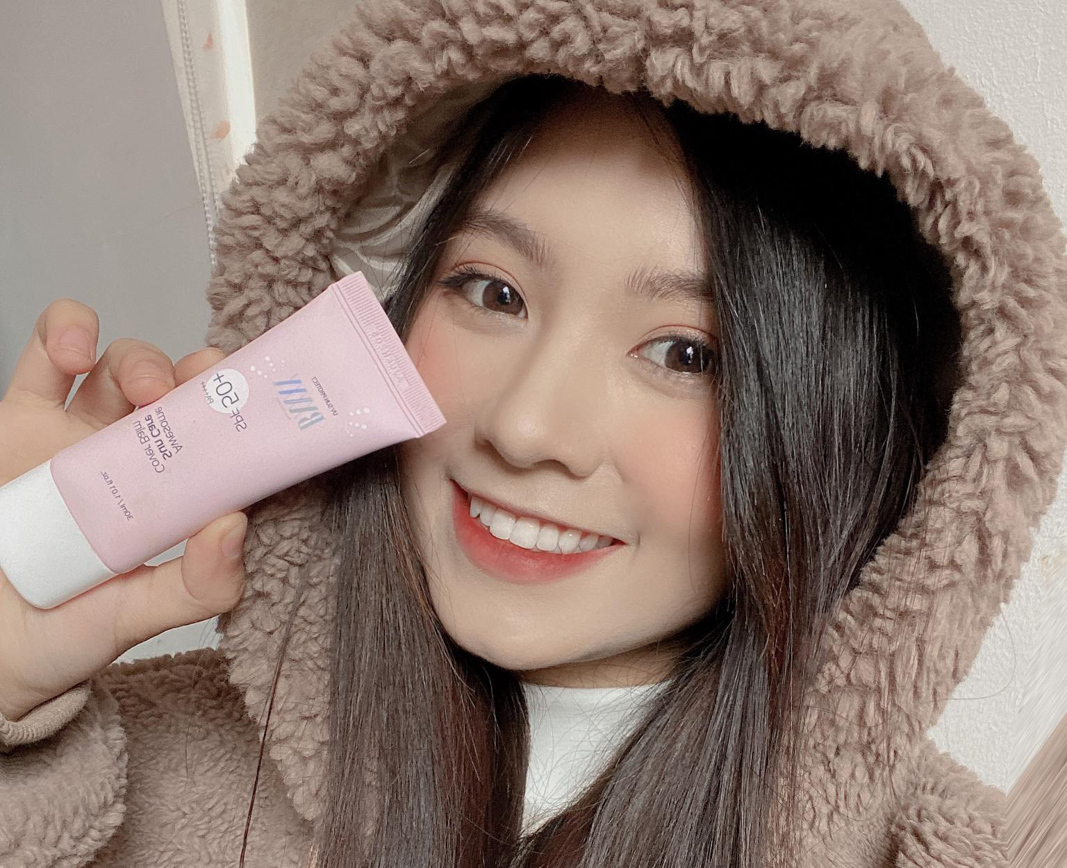 “Tuyệt chiêu” makeup ba phút để đi học hằng ngày - Ảnh 2. “Tuyệt chiêu” makeup ba phút để đi học hằng ngày - Ảnh 2.
