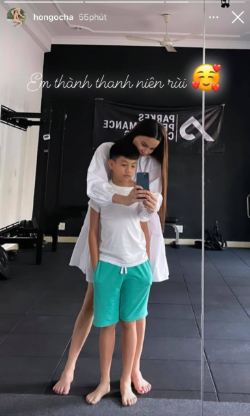Nhìn ảnh Subeo đứng cạnh bà ngoại mới ngỡ ngàng cậu bé đã cao lớn thế này rồi - Ảnh 3.