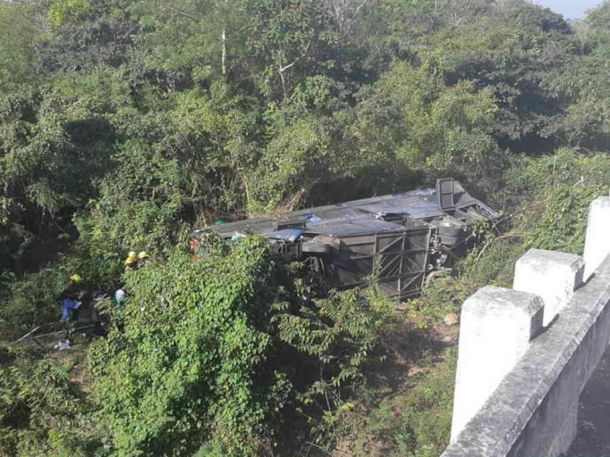 Cuba: Tai nạn giao thông nghiêm trọng, ít nhất 10 người thiệt mạng - Ảnh 1.