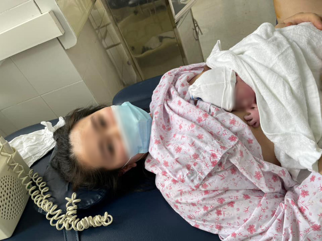 Đỡ đẻ thành công cho sản phụ nghi mắc COVID-19 tại Quảng Ninh - Ảnh 2. Đỡ đẻ thành công cho sản phụ nghi mắc COVID-19 tại Quảng Ninh - Ảnh 2.