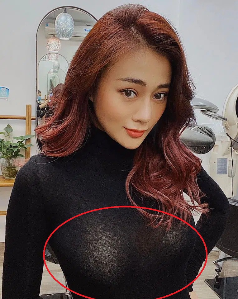 Diện đầm đen kín đáo nhưng nội y lại rõ mồn một, đến HH Đỗ Mỹ Linh cũng không "thoát kiếp" kém duyên trước ánh đèn flash - Ảnh 6. Diện đầm đen kín đáo nhưng nội y lại rõ mồn một, đến HH Đỗ Mỹ Linh cũng không "thoát kiếp" kém duyên trước ánh đèn flash - Ảnh 6.