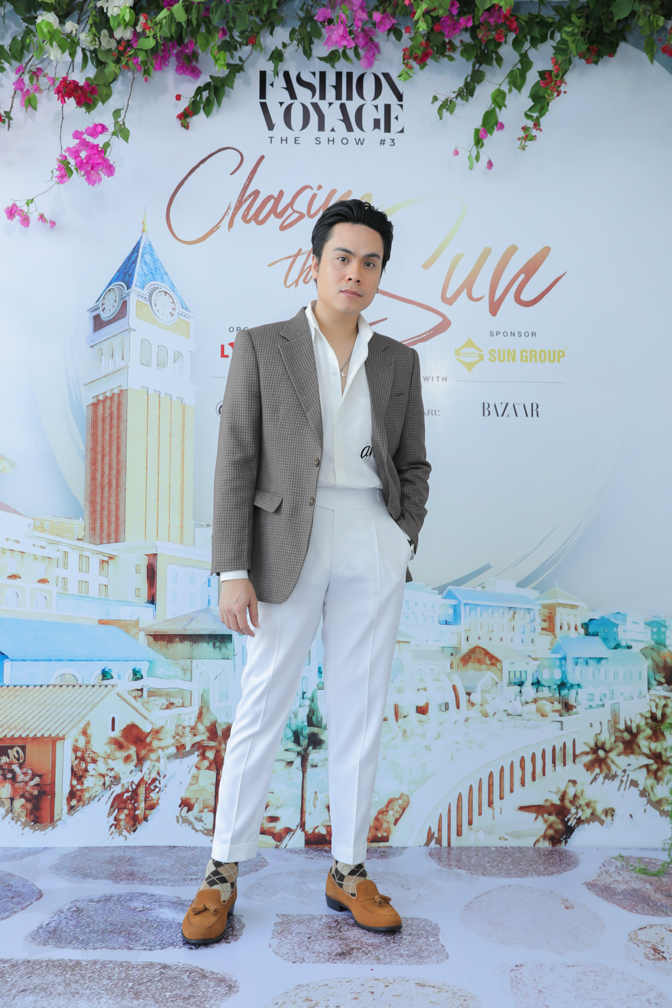 Mix & Phối - Thanh Hằng diện cả cây đồ hiệu, khoe kiểu tóc mới lạ mắt đi dự họp báo thời trang - chanvaydep.net 5 Mix & Phối - Thanh Hằng diện cả cây đồ hiệu, khoe kiểu tóc mới lạ mắt đi dự họp báo thời trang - chanvaydep.net 5