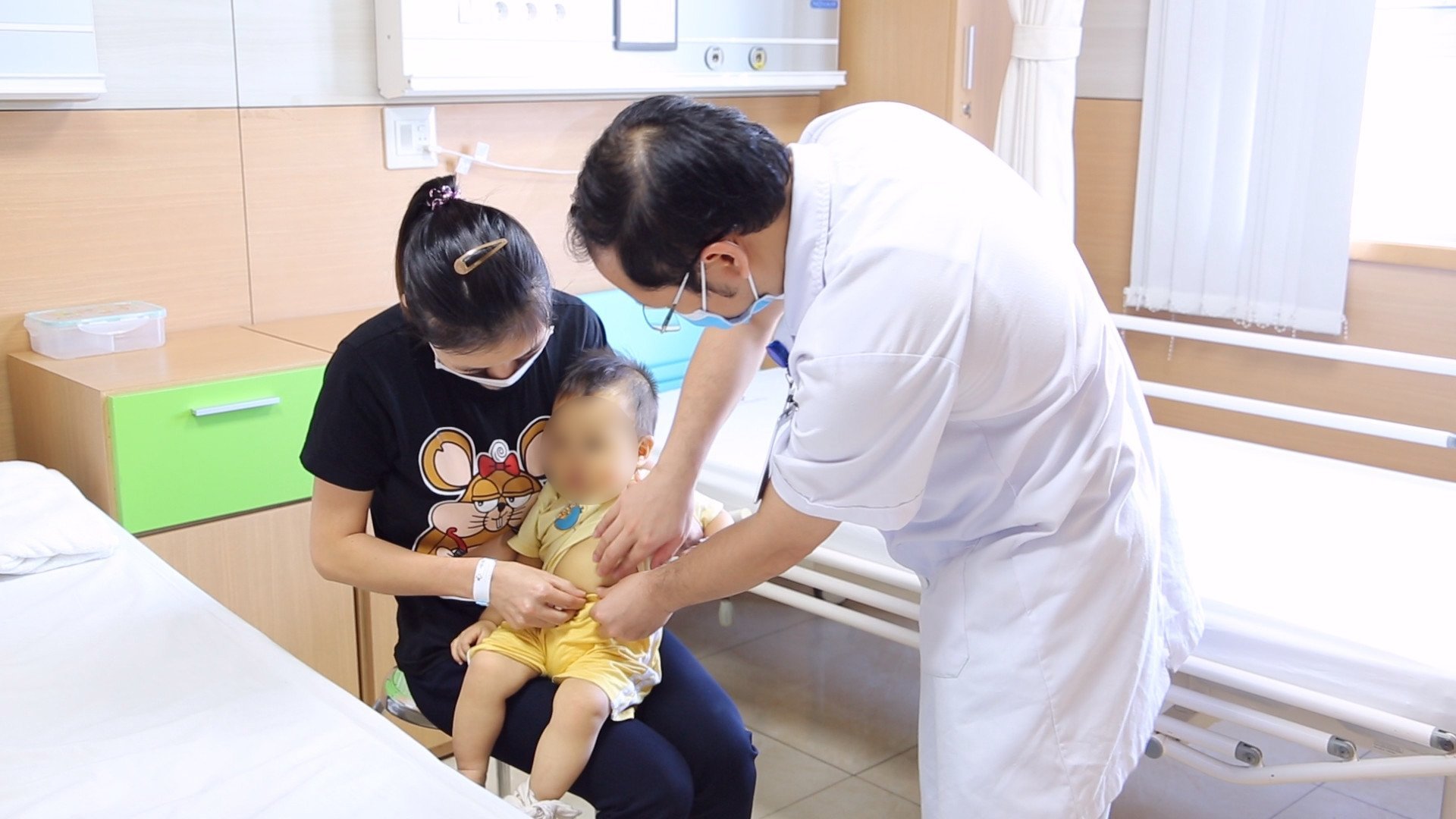 Bệnh nhi 10 tháng tuổi đã bị u nang ống mật chủ biến chứng - Ảnh 1. Bệnh nhi 10 tháng tuổi đã bị u nang ống mật chủ biến chứng - Ảnh 1.
