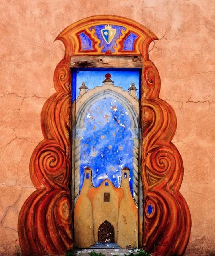 Những cánh cửa nhà ngập tràn màu sắc trên thế giới - Ảnh 2.