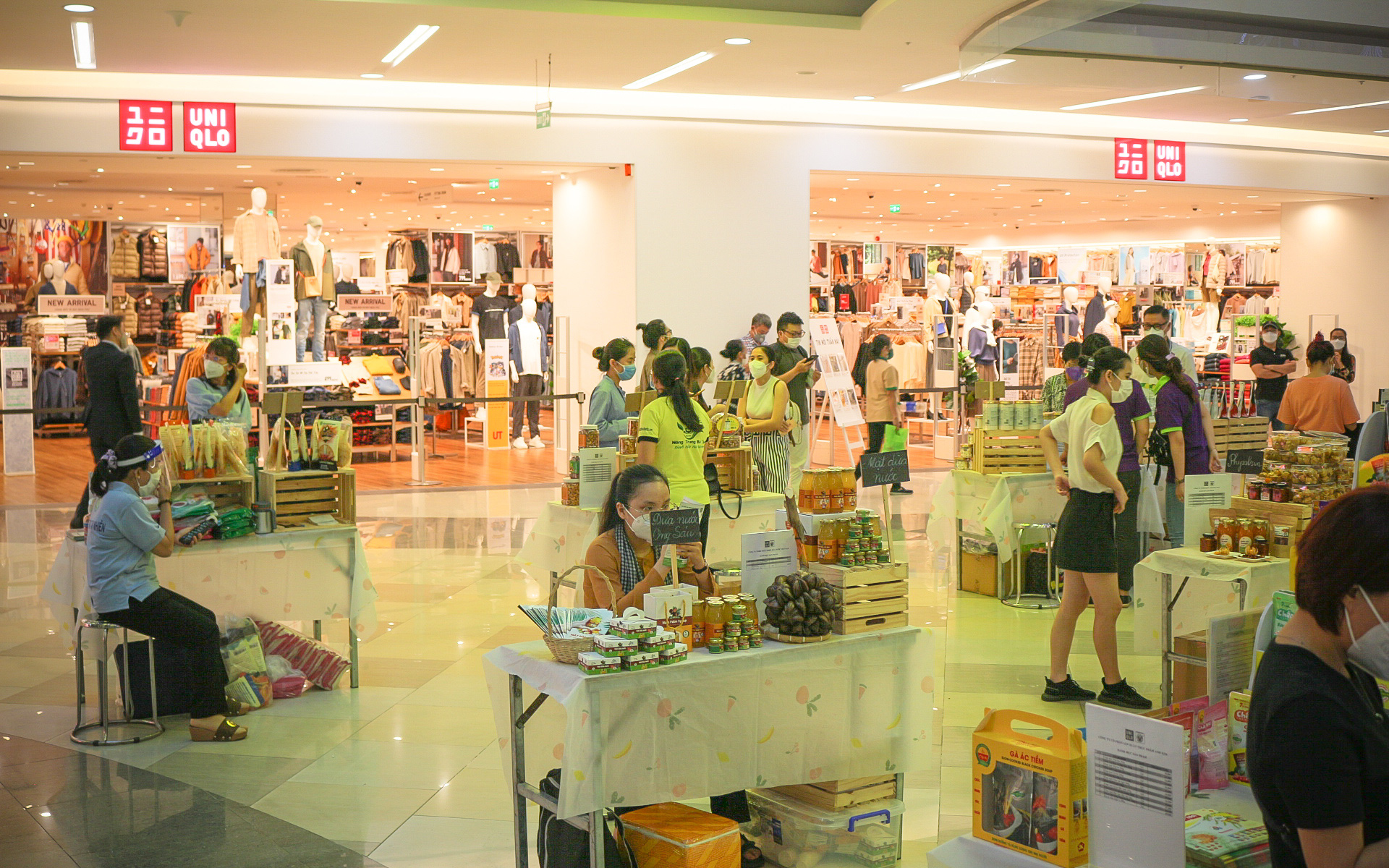 Khai trương cửa hàng bán lẻ thứ 16 của UNIQLO Việt Nam