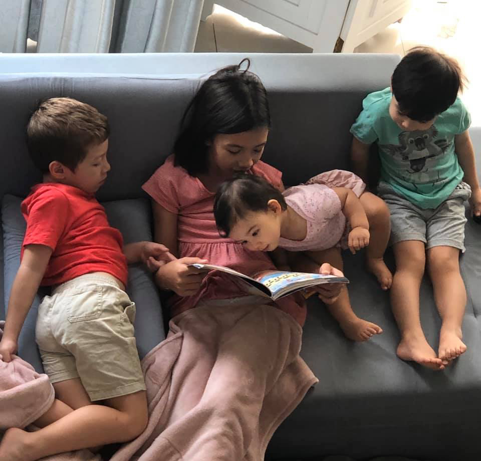 Cách “nữ hoàng nhạc số” Esther Nguyễn dạy con giúp trẻ tập trung, tăng hứng thú khi học online - Ảnh 3.