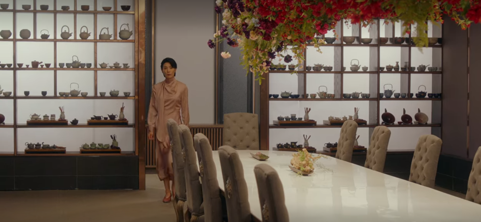 Lạ lùng những sao Việt mê gốm sứ thi nhau sưu tầm những món đồ có hoa văn "bàn thờ": Là xu hướng nhất thời hay sự đẳng cấp? - Ảnh 16. Lạ lùng những sao Việt mê gốm sứ thi nhau sưu tầm những món đồ có hoa văn "bàn thờ": Là xu hướng nhất thời hay sự đẳng cấp? - Ảnh 16.