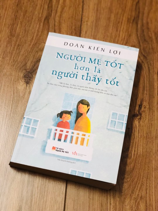 Làm mẹ dễ dàng hơn với những cuốn sách &quot;gối đầu giờng&quot; của nhiều mẹ bỉm sữa - Ảnh 1.