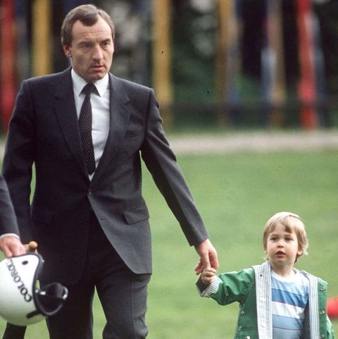 prince-william-at-almost-3-years-old-with-his-police-news-photo-1604344630-16354819812321246532494.jpg