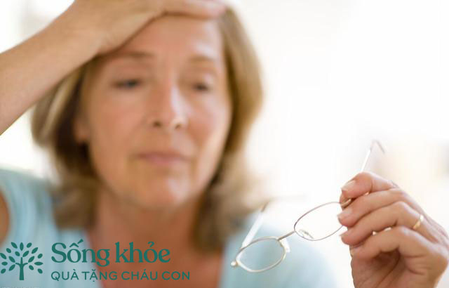 Đi khám mắt lại phát hiện bệnh tiểu đường, người già có những thay đổi sau ở mắt thì đừng nghĩ do lão hóa mà cần đi khám ngay - Ảnh 7.
