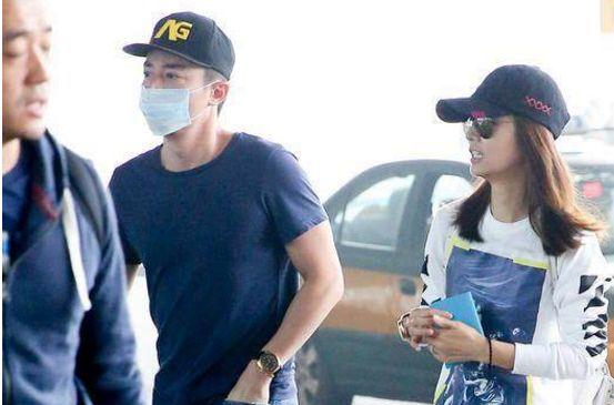 Bị mỉa mai là ở nhà “ăn bám vợ”, nhưng ít ai biết Hoắc Kiến Hoa lại có gia thế khủng thế này - Ảnh 2. Bị mỉa mai là ở nhà “ăn bám vợ”, nhưng ít ai biết Hoắc Kiến Hoa lại có gia thế khủng thế này - Ảnh 2.