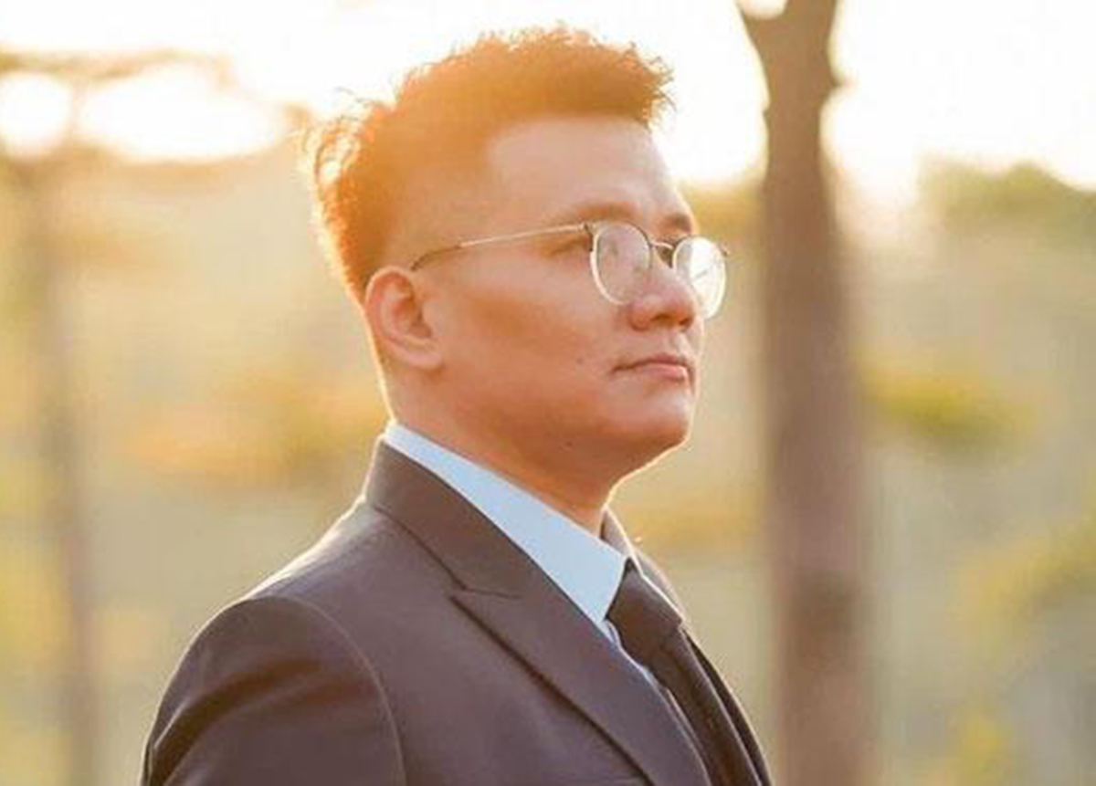 Những lùm xùm liên quan đến "cậu IT" Nhâm Hoàng Khang trước khi bị bắt - Ảnh 2. Những lùm xùm liên quan đến "cậu IT" Nhâm Hoàng Khang trước khi bị bắt - Ảnh 2.