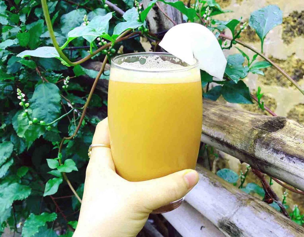 Mỗi ng&agrave;y uống 1 trong 5 loại nước &eacute;p n&agrave;y, đảm bảo sau 1 tuần mụn bay hết, mỡ cũng bay theo! - Ảnh 1.