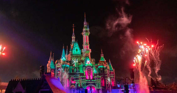 Đêm Halloween kinh hoàng tại Disneyland Thượng Hải: Tất cả khách đều phải xét nghiệm Covid-19