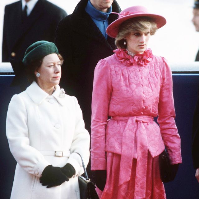 Bi kịch hôn nhân của Công nương Diana đã sớm được &quot;bấm quẻ&quot;: Bị mắng nhiếc vì sắc màu kiêng kị, nối bước nữ nhân &quot;nghịch&quot; nhất Hoàng gia - Ảnh 6.