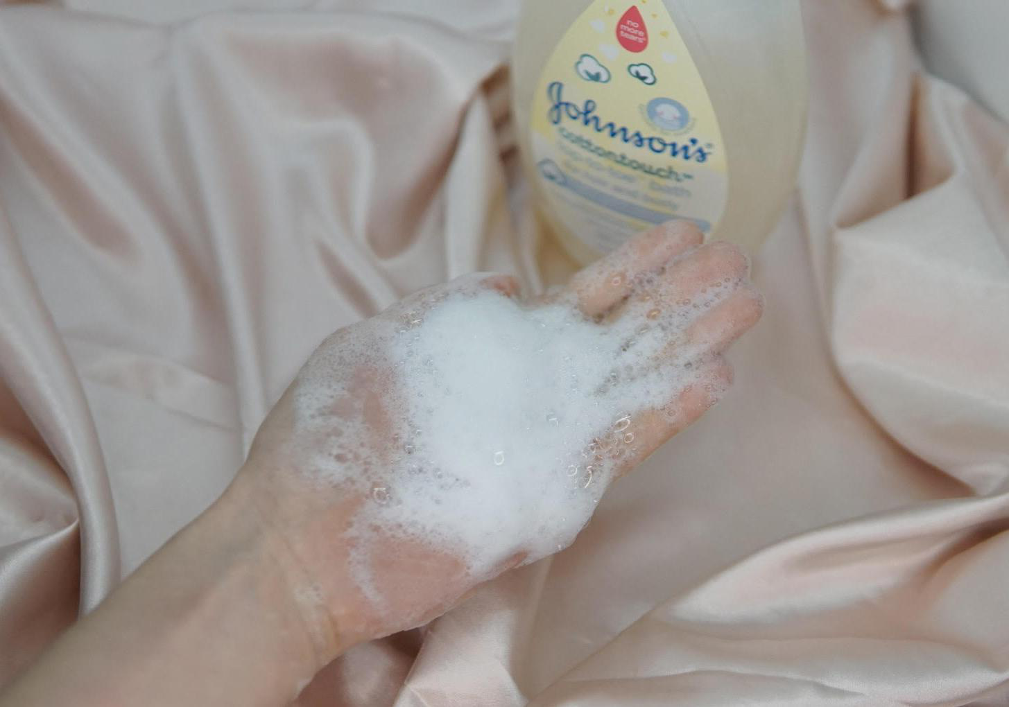 Review bộ đôi sữa tắm gội, lotion giúp các mẹ tăng đề kháng da tự nhiên và bảo vệ làn da của bé - Ảnh 5.