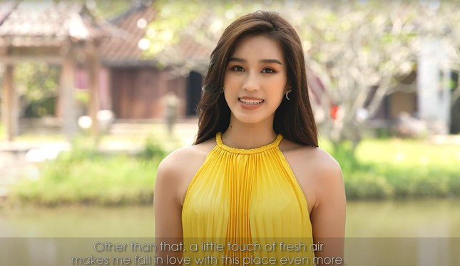 Fan thích thú khi Đỗ Thị Hà đưa ảnh làm ruộng vào clip giới thiệu bản thân ở Miss World - Ảnh 8.