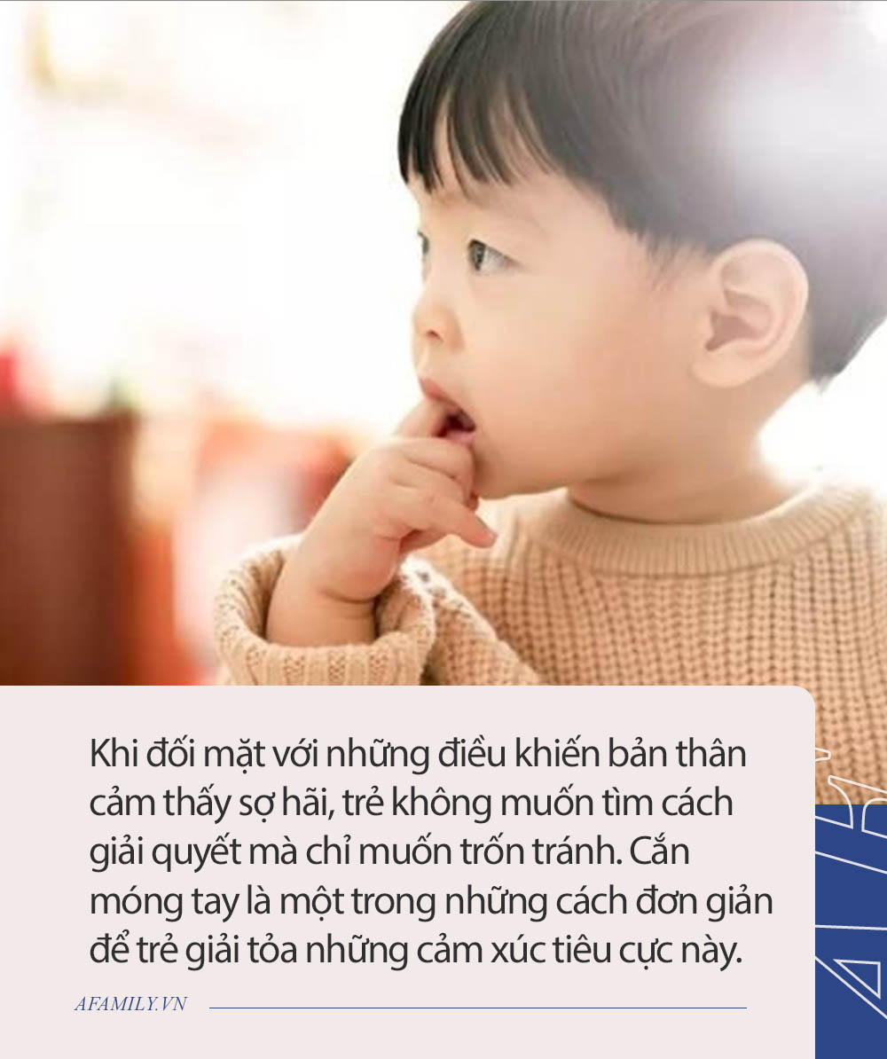 Bạn có con nhỏ đang cắn móng tay không? Đây là dấu hiệu của tình trạng lo âu và căng thẳng trong tâm lý trẻ nhỏ. Hãy cùng xem hình ảnh và tìm hiểu cách giúp bé vượt qua thói quen xấu này.