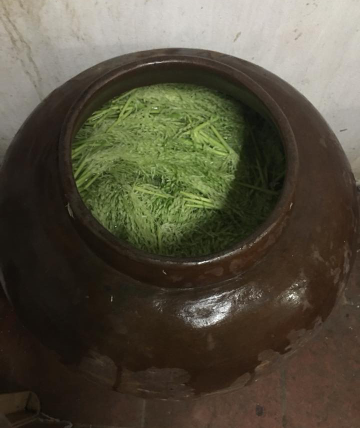 Rượu nếp cẩm thơm ngon, đẹp mắt được chị em háo hức đặt hàng cho chồng uống Tết - Ảnh 5. Rượu nếp cẩm thơm ngon, đẹp mắt được chị em háo hức đặt hàng cho chồng uống Tết - Ảnh 5.