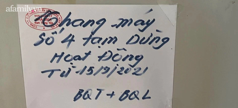 Vụ rơi thang máy khiến cả gia đình 11 người gặp nạn ở Hà Nội: Nạn nhân ám ảnh phải chuyển nơi ở - Ảnh 1.