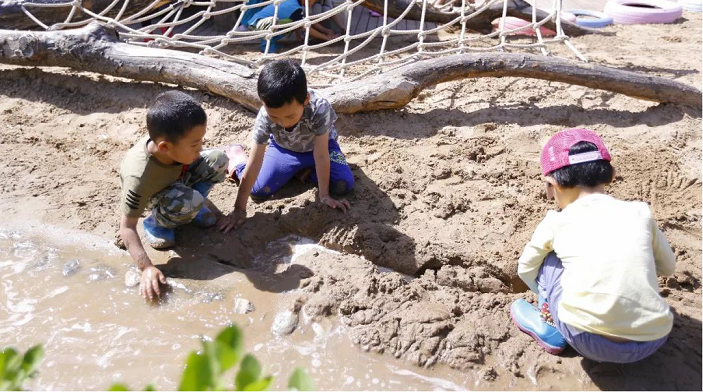 Nếu con bạn đang được ông bà nuôi dưỡng, bạn cần nắm kỹ 3 vấn đề then chốt này - Ảnh 4. Nếu con bạn đang được ông bà nuôi dưỡng, bạn cần nắm kỹ 3 vấn đề then chốt này - Ảnh 4.