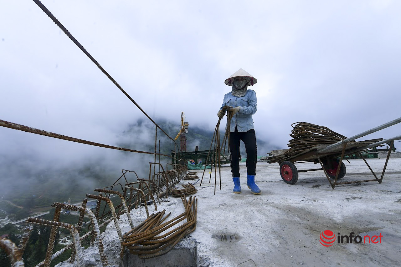 Cận cảnh 'cầu cạn trên mây' cao nhất Việt Nam sắp hoàn thiện - Ảnh 13.