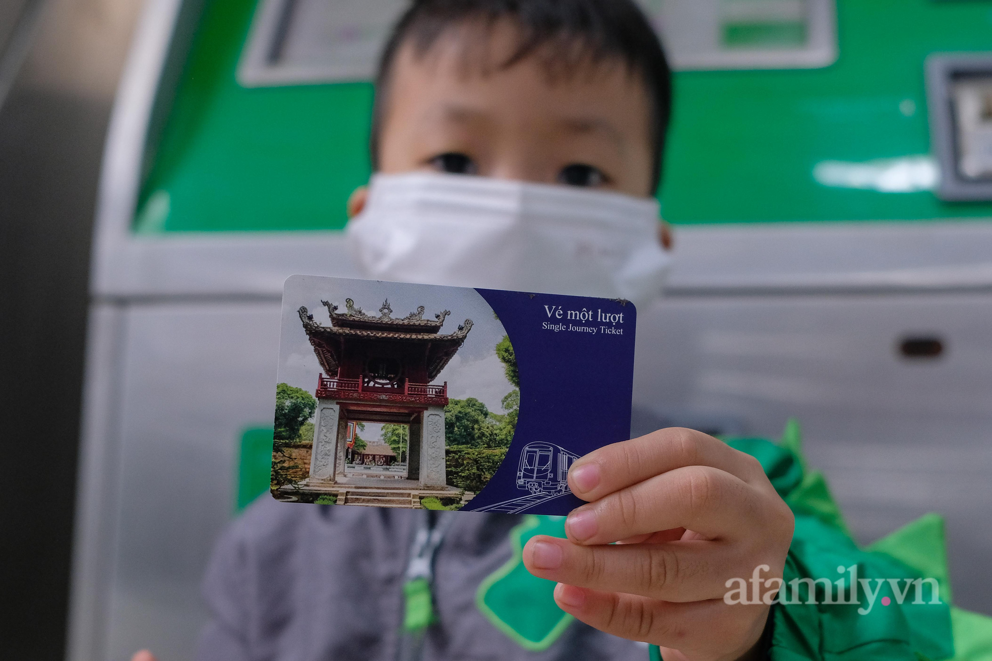 Ngày đầu tàu Cát Linh - Hà Đông thu vé: 